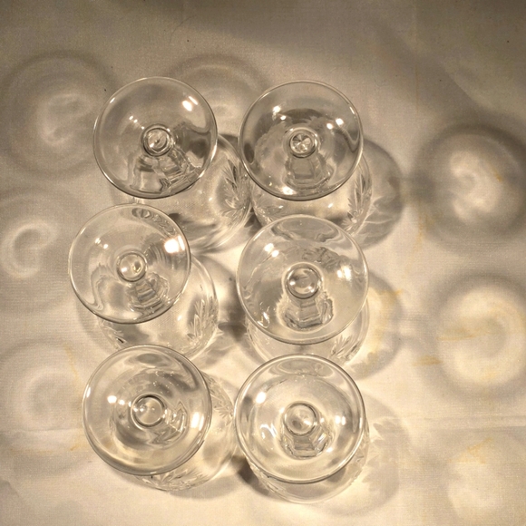 Zawiercie Crystal Pressed Glass Starburst Design Small Vintage Cordial Glasses - Picture 4 of 9